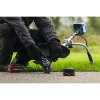   BOSCH Trimmer cu acumulator GFR 18V-25BH, cu lamă + cap pentru fir, fără perii, reglaj de turație (fără acumulator și încărcător)