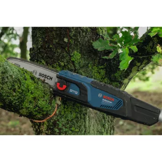   BOSCH Foarfecă telescopică cu acumulator pentru tăiat crengi 240 - 290 cm GKE 18V-25T nr. rev. (fără acumulator și încărcător)