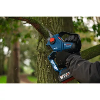   BOSCH Fierăstrău cu lanț pe acumulator 15 cm GKE 18V-15 fără perii, cu reglaj turație (fără acumulator și încărcător)