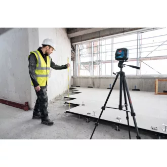   BOSCH Laser cu linie încrucișată (verde) GLL 20-22 G în husă de protecție + trepied BT 150 + țintă laser IP65
