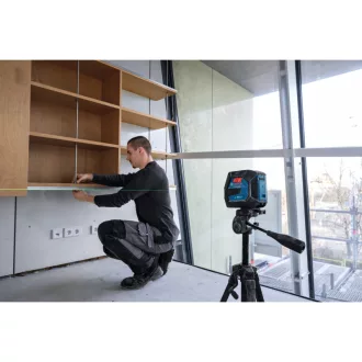   BOSCH Laser cu linie încrucișată (verde) GLL 20-22 G în husă de protecție + trepied BT 150 + țintă laser IP65
