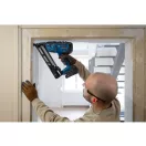 BOSCH Mașină de înfipt cuie pe unghi GNH 18V-64 MD 34° (fără acumulator și încărcător) / 32 - 64 mm