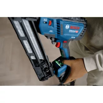   BOSCH Pistol de bătut cuie unghiular cu baterie GNH 18V-64 MD 34° în cutie L-BOXX 238 (fără baterie și încărcător) / 32 - 64 mm