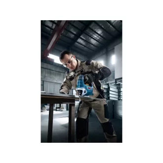   Ferăstrău alternativ BOSCH GST 750 cu mâner etrier, trans. croitor. in cazul / 520 W