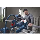 BOSCH Ferăstrău cu glisare pentru tăiat la unghi GCM 340-305 D / 1800 W (Indicatoare LED pentru tăiere)