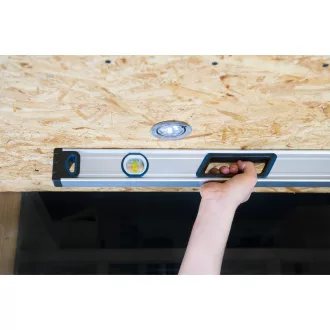   Nivelă cu bulă de aer BOSCH Professional carcasă din aluminiu 1200 mm, nivelă cu bulă de aer în oglindă