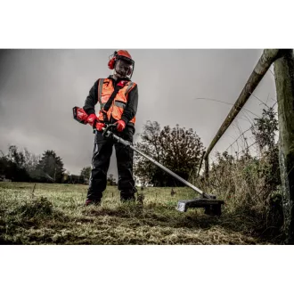   Adaptor pentru mașină de tuns iarba fără fir MILWAUKEE M18 FOPH-LTA