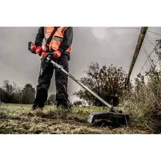   Adaptor pentru mașină de tuns iarba fără fir MILWAUKEE M18 FOPH-LTA