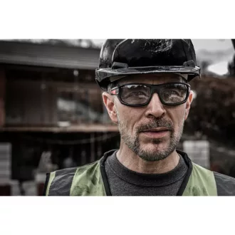 Ochelari de protecție de culoare fum MILWAUKEE Performance