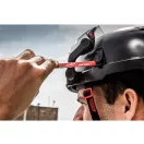 Casca neagra MILWAUKEE BOLT™ 200 cu fante de ventilatie