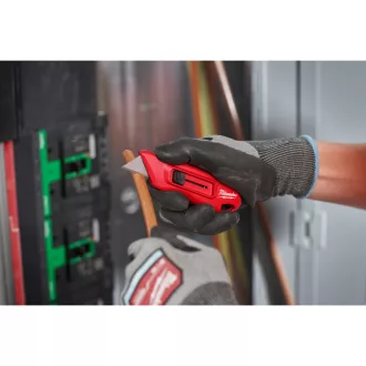MILWAUKEE Cuțit cu lamă trapezoidală retractabilă