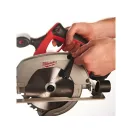 MILWAUKEE Ferăstrău circular fără fir pentru lemn și plastic HD18 CS-402B (2 x baterii de 4,0 Ah + încărcător)
