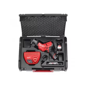   Ferăstrău alternativ fără fir MILWAUKEE M12 CHZ-202 x (2 baterii de 2,0 Ah + încărcător)