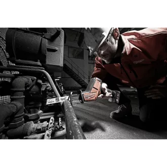   Ferăstrău alternativ fără fir MILWAUKEE M12 CHZ-602 x (2 x baterii de 6,0 Ah + încărcător)