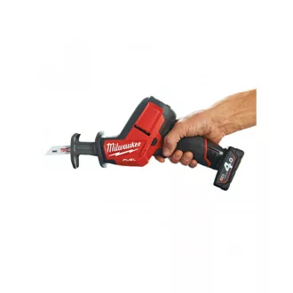   Ferăstrău alternativ fără fir MILWAUKEE M12 CHZ-602 x (2 x baterii de 6,0 Ah + încărcător)
