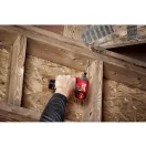 Șofer cu impact MILWAUKEE cu acumulator M12 FQID-202 x 1/4" HEX (2 x 2,0 Ah baterie + încărcător)