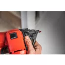 MILWAUKEE Pisător de cuie fără fir M18 FN15GA-0X (fără baterie + încărcător)