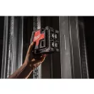 Laser cu linii încrucișate fără fir MILWAUKEE L4 CLL-301C (1 baterie de 3,0 Ah + cablu de încărcare USB)