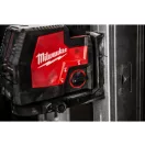 Laser cu linii încrucișate fără fir MILWAUKEE L4 CLL-301C (1 baterie de 3,0 Ah + cablu de încărcare USB)