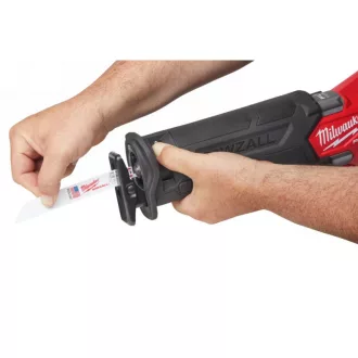   Ferăstrău alternativ fără fir MILWAUKEE M18 FSZ-0X (fără baterie + încărcător)