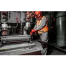 Șofer cu impact MILWAUKEE cu acumulator cu știft de oprire M18 FMTIW2P12-502 x (2 x baterie de 5,0 Ah + încărcător)