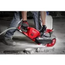 MILWAUKEE Fierăstrău de beton cu acumulator M18 FCOS230-121 (1 x acumulator 12,0 Ah + încărcător)