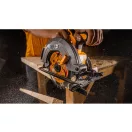INGCO Fierăstrău circular cu baterie 185 mm fără perii de carbon 20 V (fără baterie și încărcător)