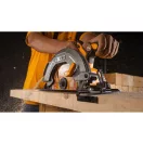 INGCO Fierăstrău circular cu baterie 185 mm fără perii de carbon 20 V (fără baterie și încărcător)