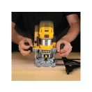 Router DEWALT 900 W D26203