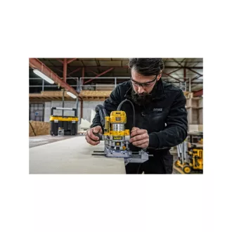   DEWALT Set router superior și margine 900 W (carcasă) D26204K