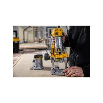   DEWALT Set router superior și margine 900 W (carcasă) D26204K