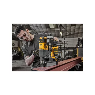   Mașină de găurit magnetică fără fir DEWALT 18 V (2 x 9,0 Ah baterii + încărcător) DCD1623X2G