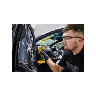   Șurubelniță fără fir DEWALT 12 V fără perie de cărbune (2 x 2,0 Ah baterii + încărcător) DCF601D2