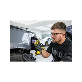   Șofer cu impact DEWALT 12 V fără perie de cărbune (2 x 2,0 Ah baterie + încărcător) DCF801D2