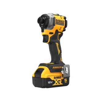   Șofer cu impact DEWALT 18 V fără perie de cărbune (2 x 5,0 Ah baterie + încărcător + TSTAK) DCF850P2T