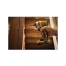 DEWALT Șurubelniță cu impact cu acumulator, 18 V, fără perii, 205 Nm (2 x acumulatori 2,0 Ah + încărcător) DCF887D2