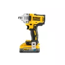 DEWALT Șurubelniță cu impact pe baterie 18 V fără acumulator 1/2" 812 Nm (2 x 5,0 Ah baterie + încărcător + TSTAK)