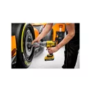 DEWALT Șurubelniță cu impact pe baterie 18 V fără perii de carbon 1/2" 1396/1898 Nm (2 x 5,0 Ah baterie+încărcător+TSTAK)