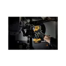 DEWALT șofer cu impact fără fir 12 V (2 x 5,0 Ah baterie + încărcător) DCF903P2