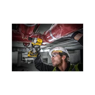   DEWALT șofer cu impact fără fir 18 V (2 x 1,7 Ah baterie + încărcător + TSTAK) DCF921E2T