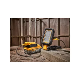   DEWALT Lanternă LED cu baterie 3,6V USB-C reîncărcabilă, cap rotativ 360° 1000 lm