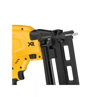   Polizor unghiular cu acumulator DEWALT 18 V (fara baterie + incarcator) DCN662N
