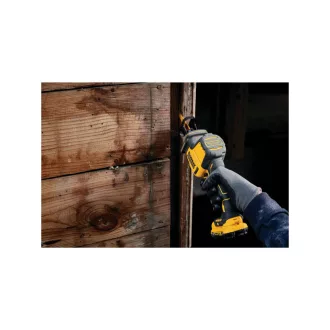  Ferăstrău alternativ cu acumulator DEWALT 12 V fără perie de cărbune (2 x 2,0 Ah baterie + încărcător) DCS312D2