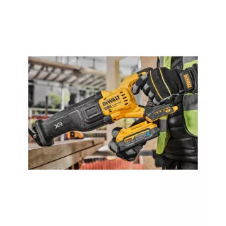   DEWALT Ferăstrău sabie cu baterie 18 V (2 x 5,0 Ah PowerStack baterie + încărcător) în cutie TSTAK
