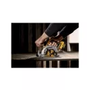 DEWALT Ferăstrău circular fără fir 18 V fără perie de cărbune (fără baterie + încărcător, TSTAK) DCS512NT