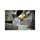 DEWALT Disc diamantat universal segmentat 230 x 2,4 x 7,0 x 22,2 mm