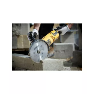   DEWALT Disc diamantat universal segmentat 230 x 2,4 x 7,0 x 22,2 mm