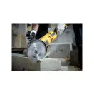 DEWALT Disc diamantat universal pentru tăiere 230 x 2,4 x 7,0 x 22,2 mm turbo