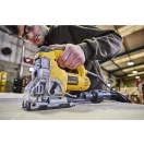 Ferăstrău alternativ DEWALT 701 W DW331K
