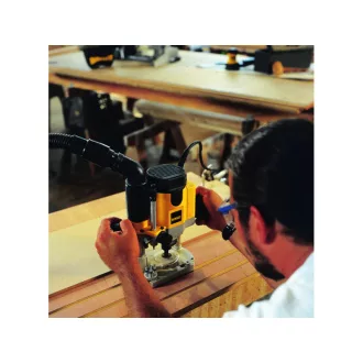 Router DEWALT 1100 W DW621